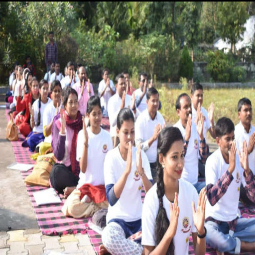 योगा क्लासेस ऑफलाइन